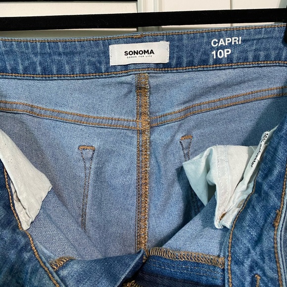 Sonoma Capris - Size 10P - Picture 5 of 5